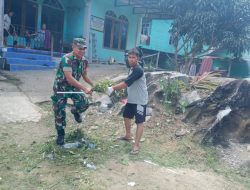 Jelang Idulfitri 1447 H, Babinsa dan Warga Tarempa Selatan Anambas Kompak Gotong Royong
