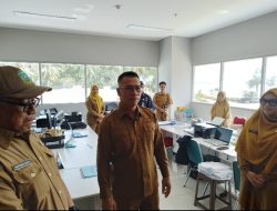 Resmikan RSUD Tarempa Tipe C, Aneng: Jangan Layani Pasien dengan Muka Masam