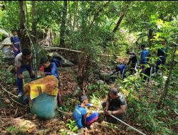 TMMD ke-128 Anambas: TNI dan Warga Perbaiki Pipa Air Bersih di Desa Mubur, 35 KK Kini Teraliri Air