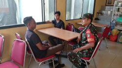 Babinsa Tarempa Ingatkan Nahkoda Speed Boat Utamakan Keselamatan Penumpang di Perairan Anambas