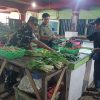 Babinsa Tarempa Motivasi Pemuda Penjual Sayur di Anambas, Dorong Wirausaha Manfaatkan Media Sosial