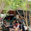 Babinsa Koramil 02/Tarempa Sambangi Warga Desa Tarempa Timur, Bahas Keamanan Lingkungan
