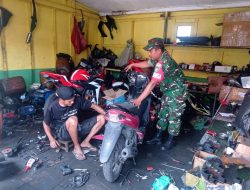 Babinsa Tarempa Sambangi Bengkel Warga, Ingatkan Pentingnya Perawatan Kendaraan